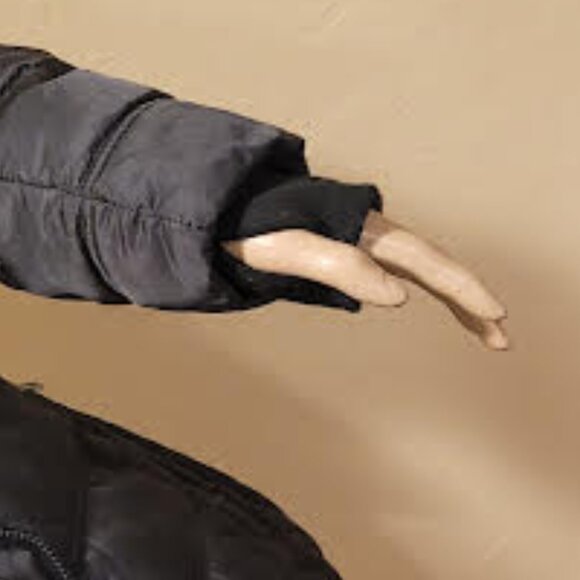 Nautica Women's black winter coat - Size: Medium - Picture 11 of 11